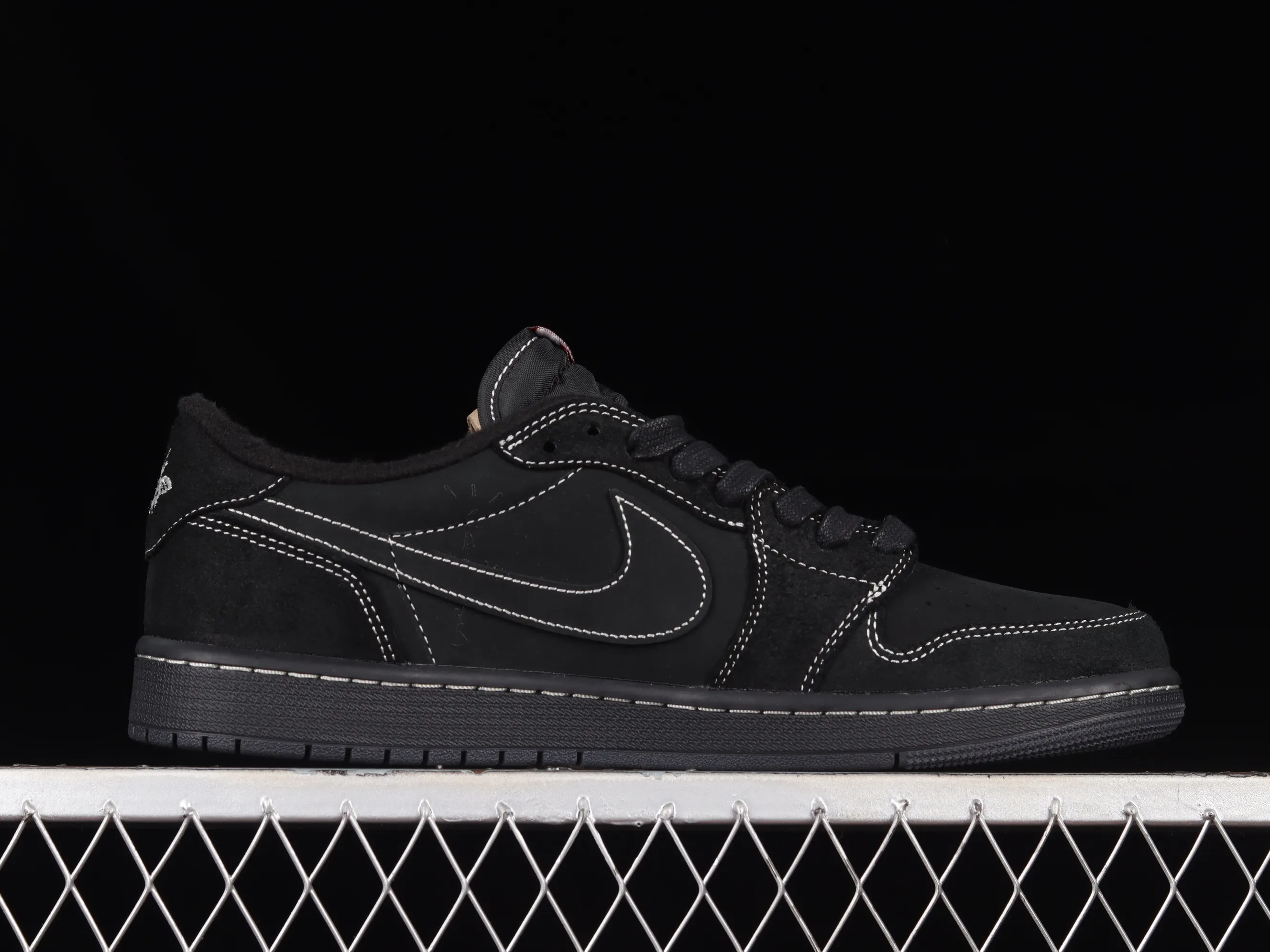 All Categories Air Jordan Jordan Series Basketball Shoes Air Jordan 1 Low LW Version Travis Scott x Nike Air Jordan 1 Low OG SP "Military Blue" AJ1 Joe 1 Overhook Cultural Versatile Casual Sports Basketball Shoes DM7866-001